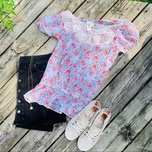 Floral Lightweight Summer Top!
